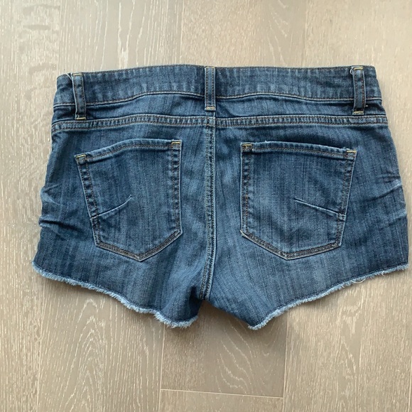 Talula Jean Shorts Size 27 - Picture 2 of 2